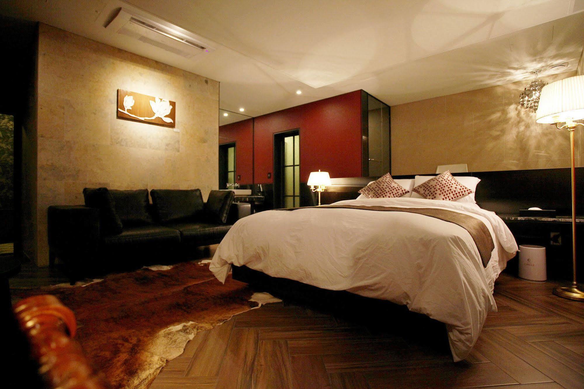 Circle Hotel Инчон Екстериор снимка